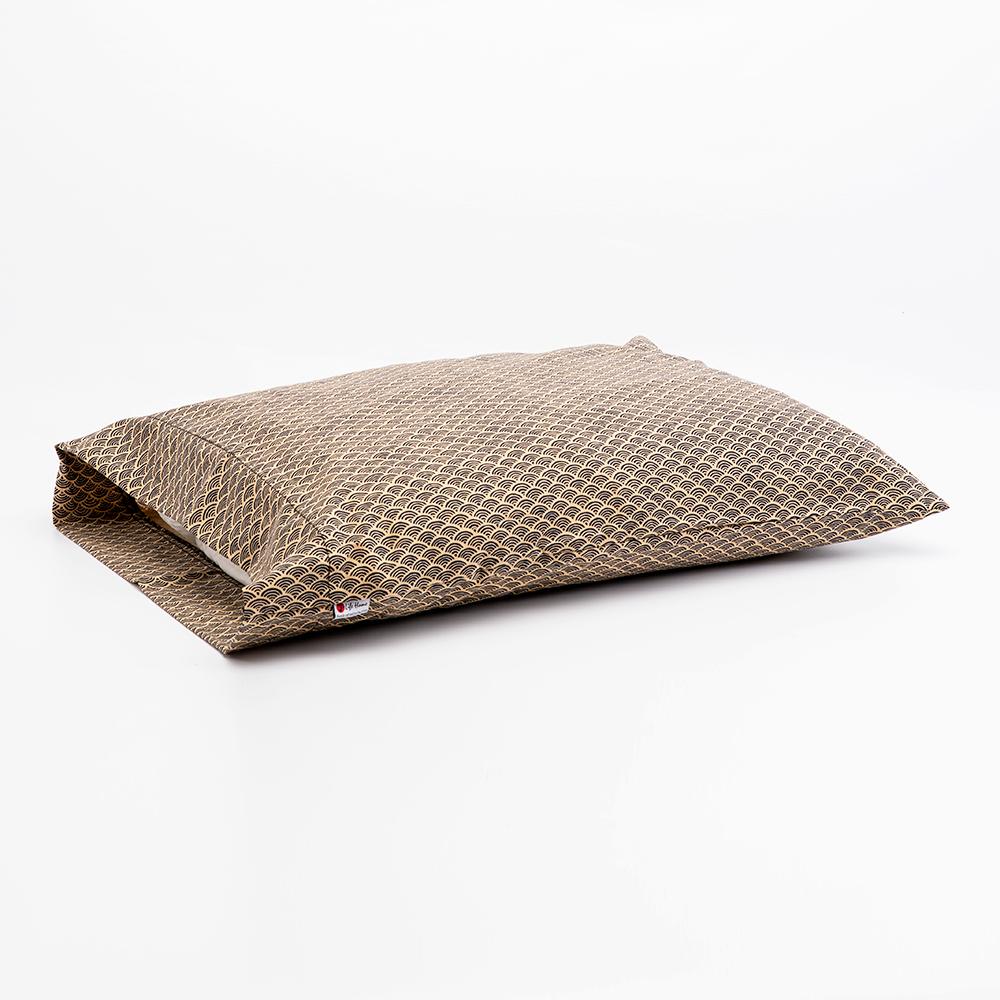 J-Life Nami Black Pillowcase
