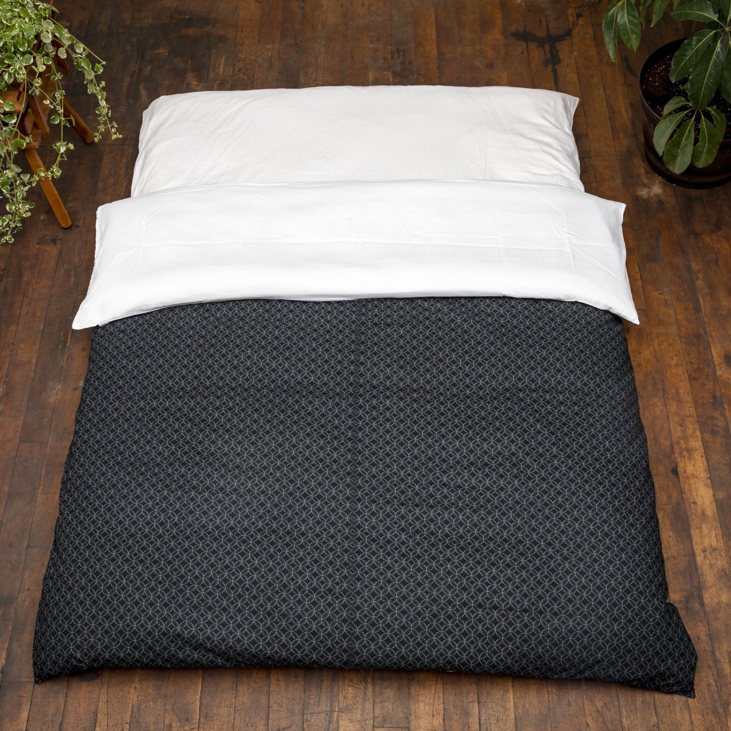 J-Life Marugata Navy Custom Kakefuton with Removable Cover_Kakefutons_Kakefuton with custom cover_Japan Tradition_Sleep System_Handmade