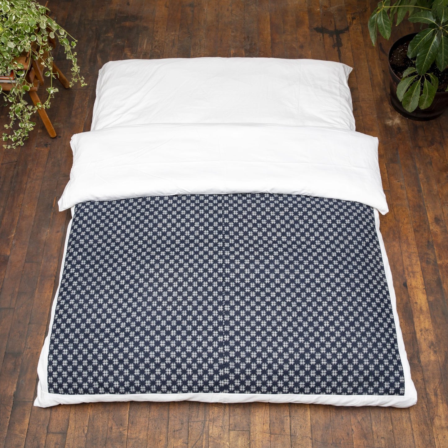 J-Life Hiro Navy Custom Kakefuton with Removable Cover_Kakefutons