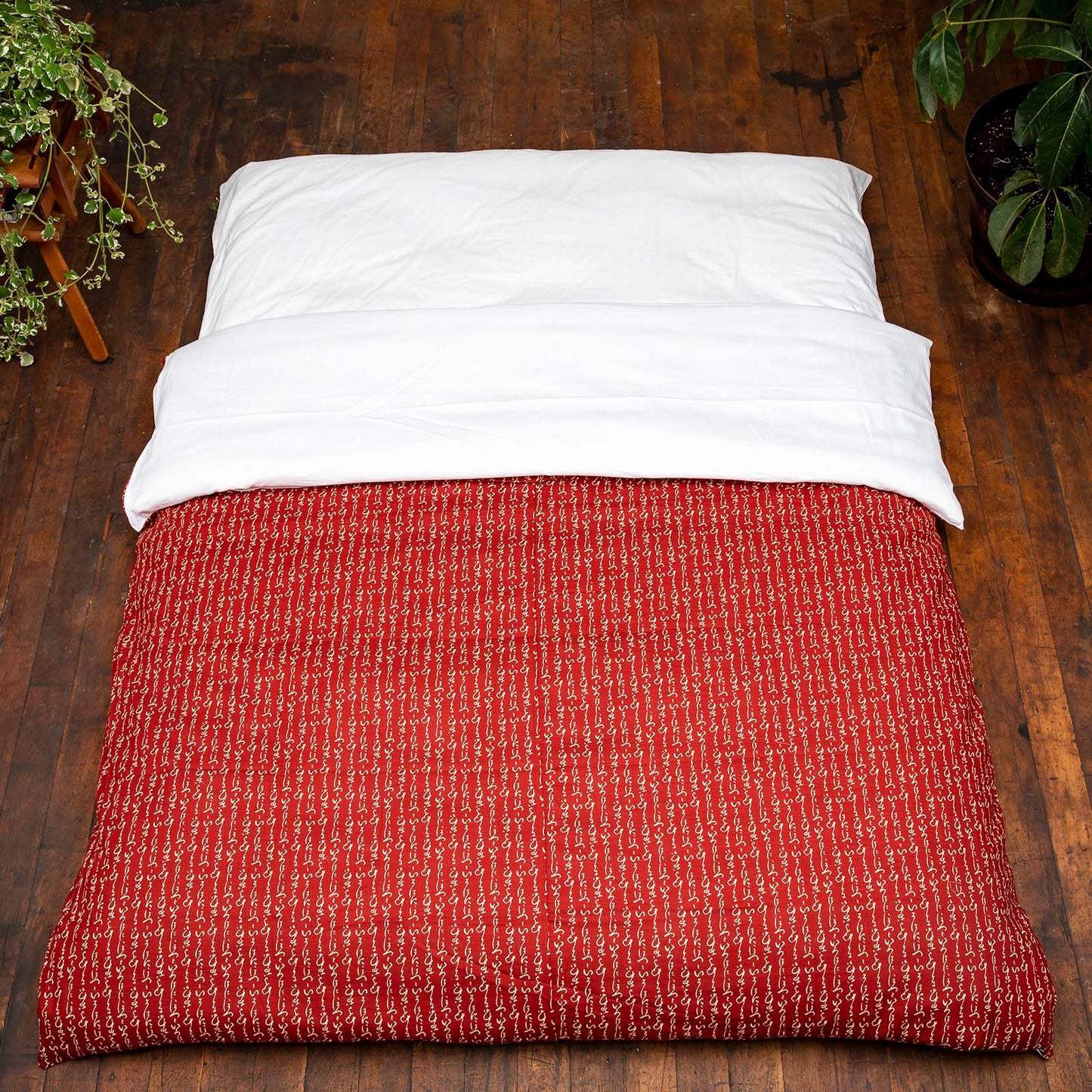J-Life Kanji Red Custom Kakefuton with Removable Cover_Kakefutons_Kakefuton with custom cover_Japan Tradition_Sleep System_Handmade