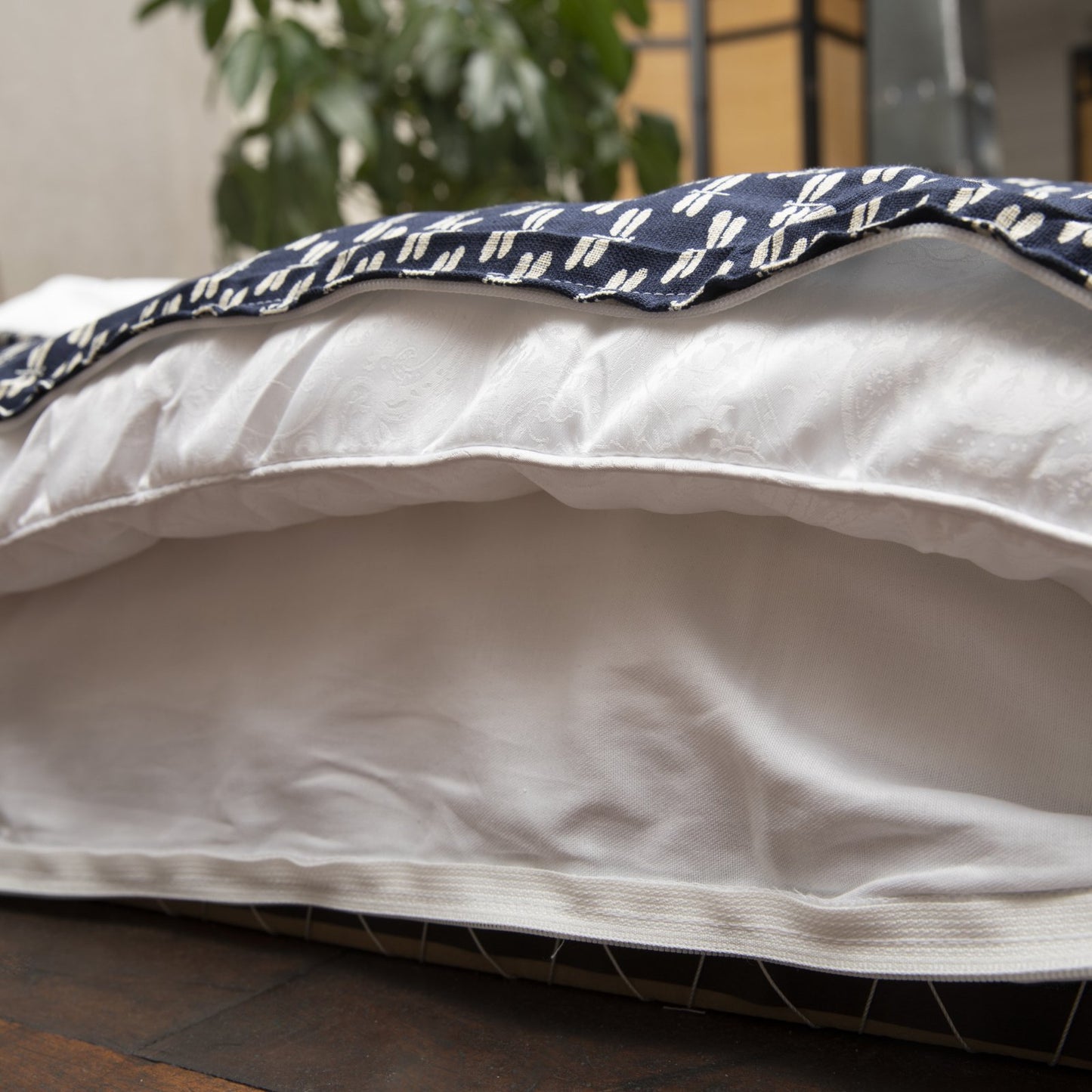 J-Life New Tombo Navy Custom Kakefuton with Removable Cover_Kakefutons_Kakefuton with custom cover_Japan Tradition_Sleep System_Handmade__1__2__3