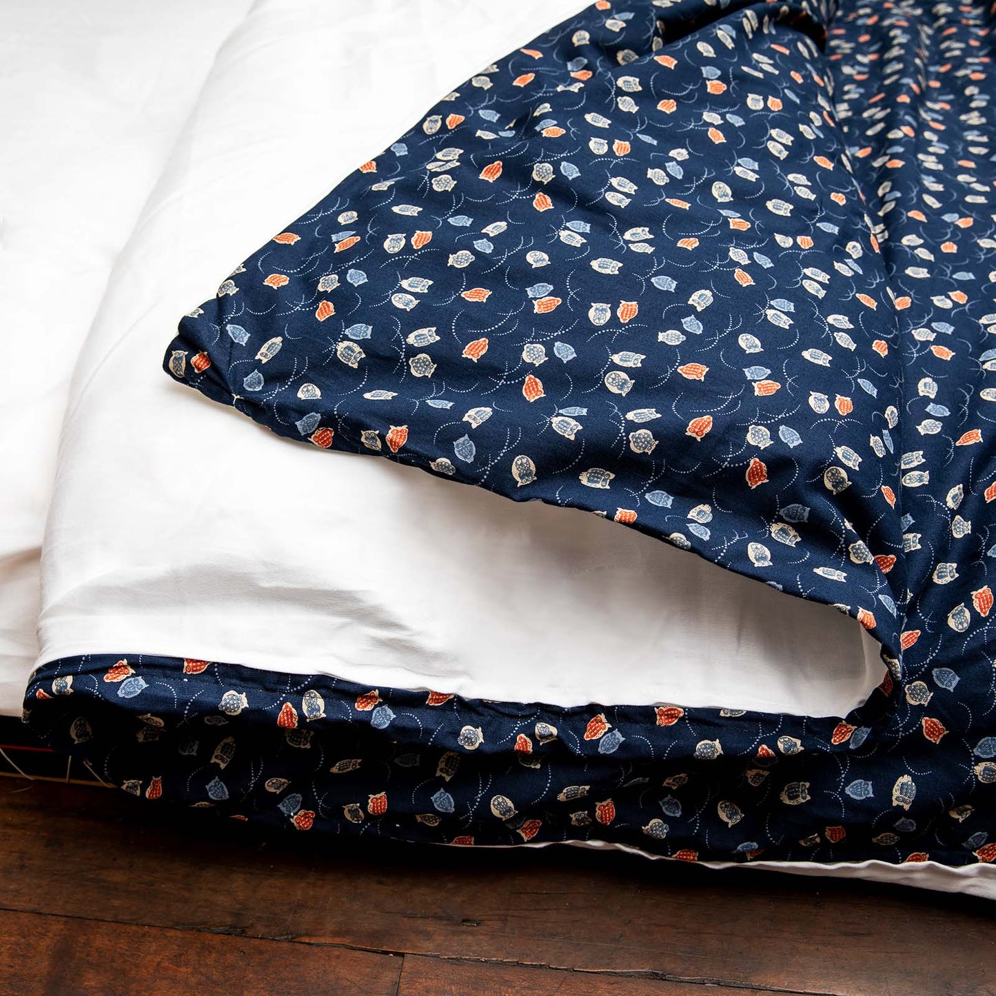 J-Life Fukurou Navy Custom Kakefuton with Removable Cover_Kakefutons_Kakefuton with custom cover_Japan Tradition_Sleep System_Handmade__1__2__3