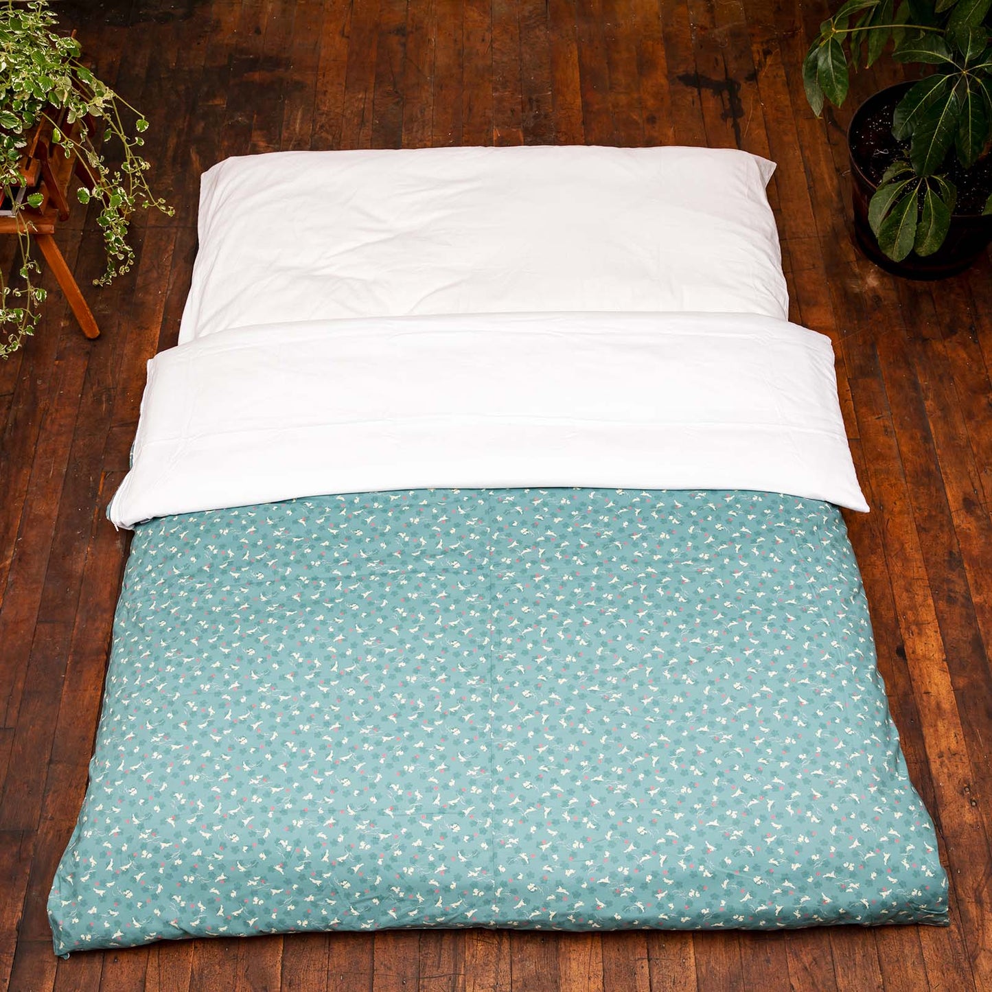 J-Life Usagi Sky Blue Custom Kakefuton with Removable Cover_Kakefutons_Kakefuton with custom cover_Japan Tradition