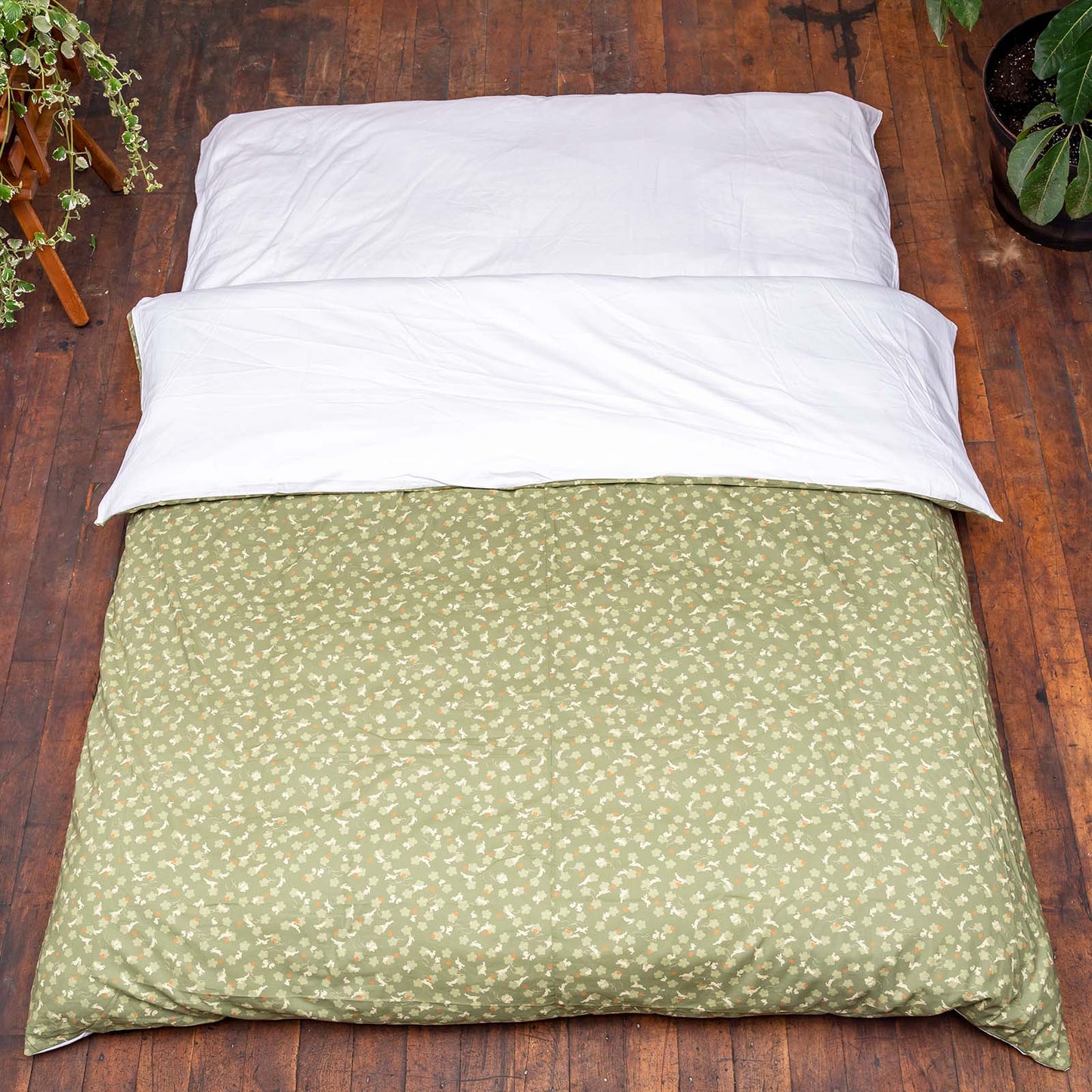 J-Life Usagi Green Custom Kakefuton with Removable Cover_Kakefutons_Kakefuton with custom cover