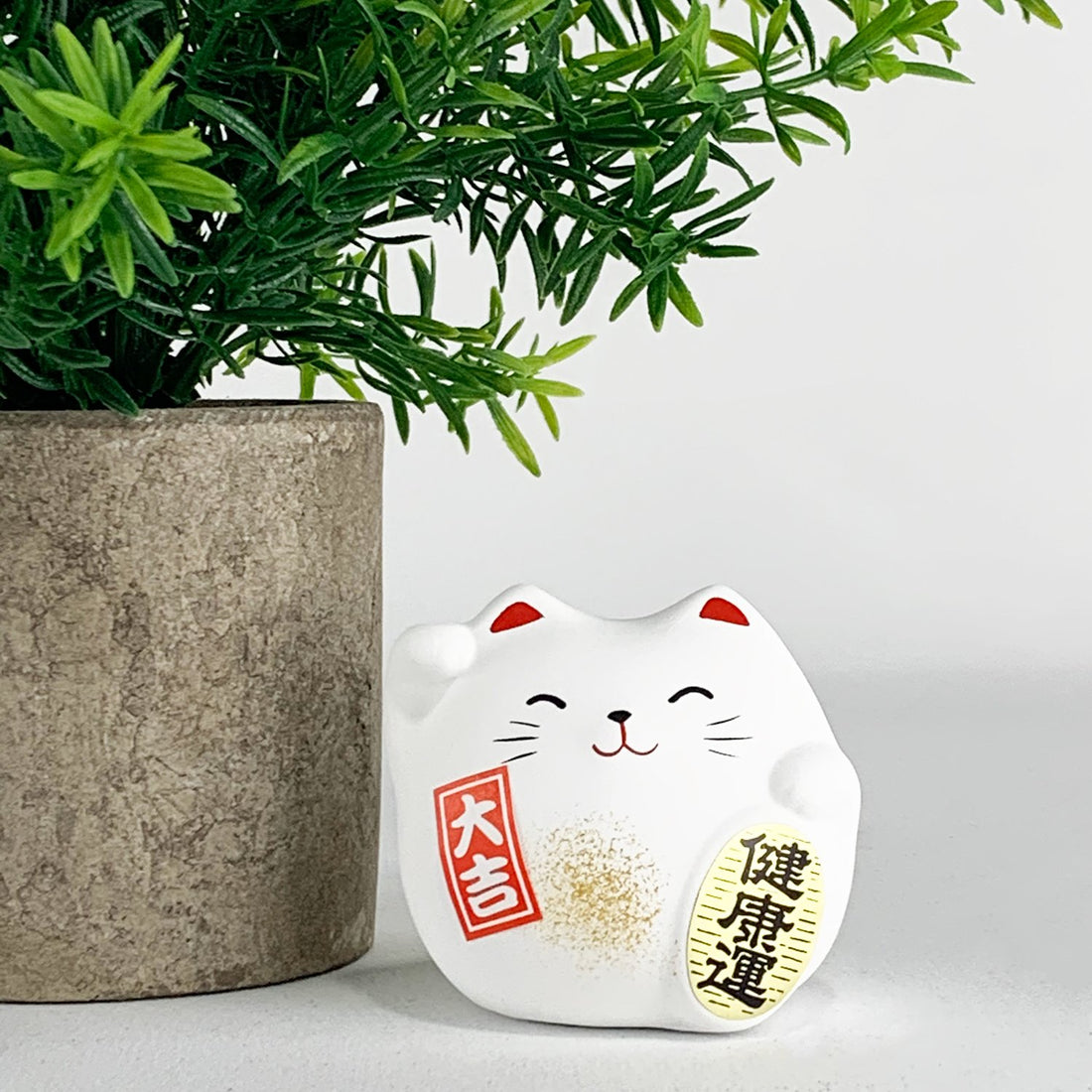Maneki Neko (招き猫): The Fortune Cat – J-Life International