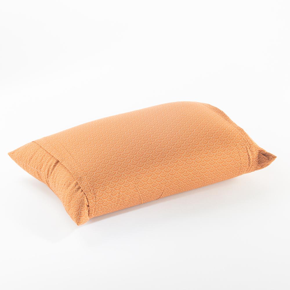J-Life Seikai Ha Orange Buckwheat Hull Pillow_Pillows & Shams