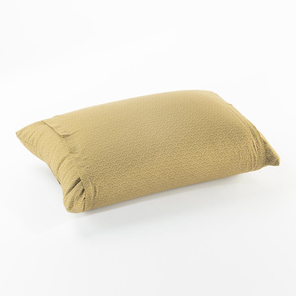 J-Life Seikai Ha Green Buckwheat Hull Pillow_Pillows & Shams
