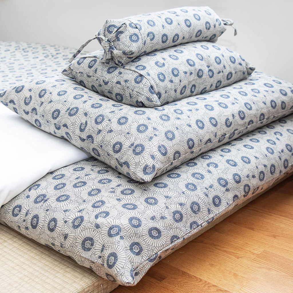 J-Life Higasa White Pillowcase