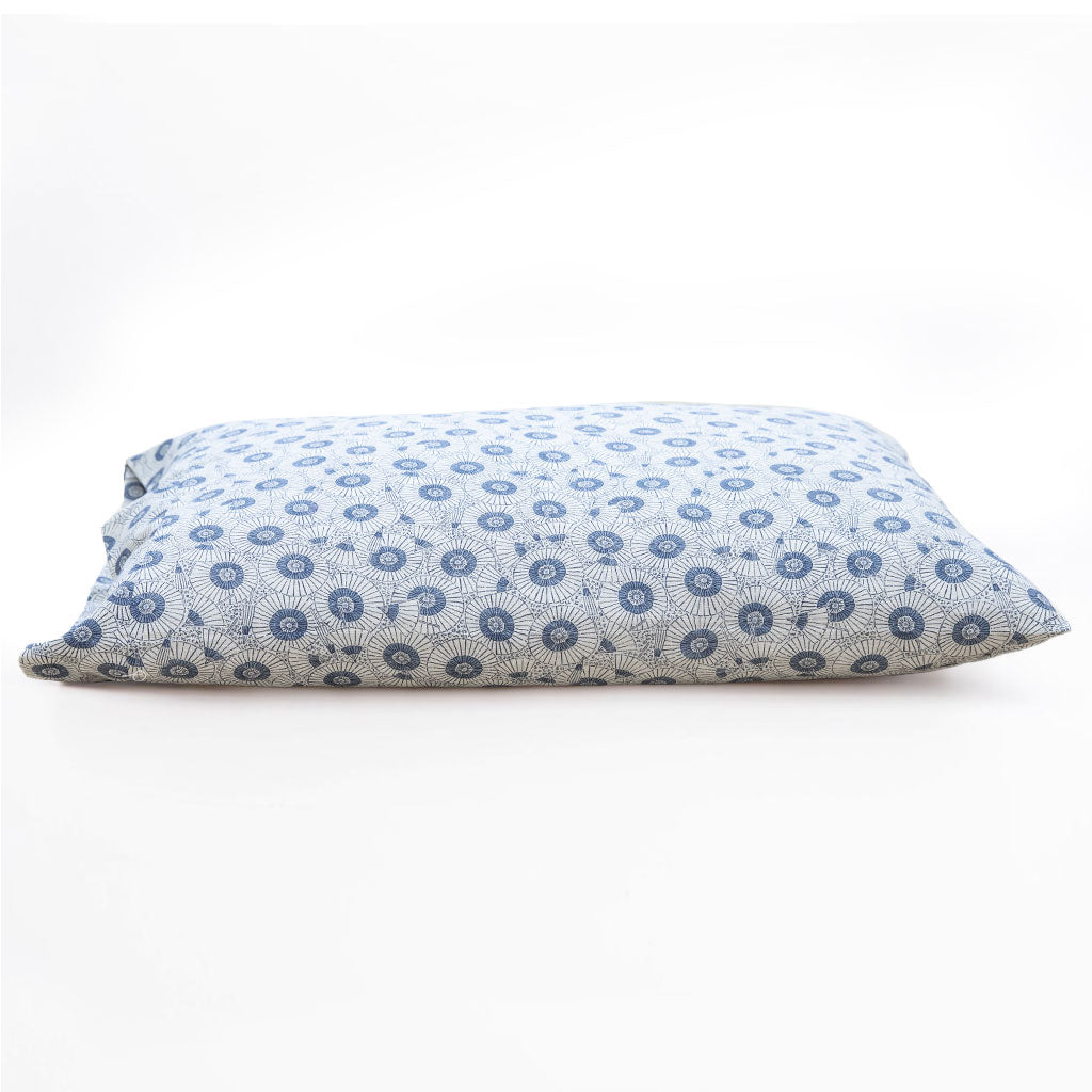 J-Life Higasa White Pillowcase