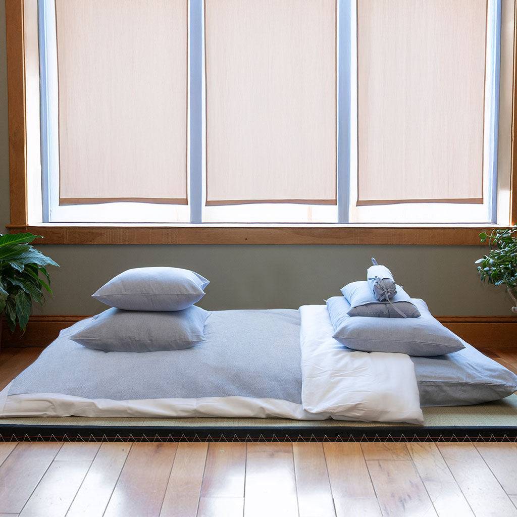 J-Life Ainezu Gray Custom Kakefuton with Removable Cover