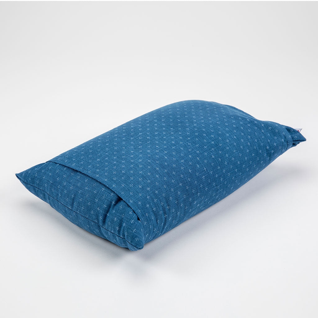 J-Life Yoru Blue Buckwheat Hull Pillow
