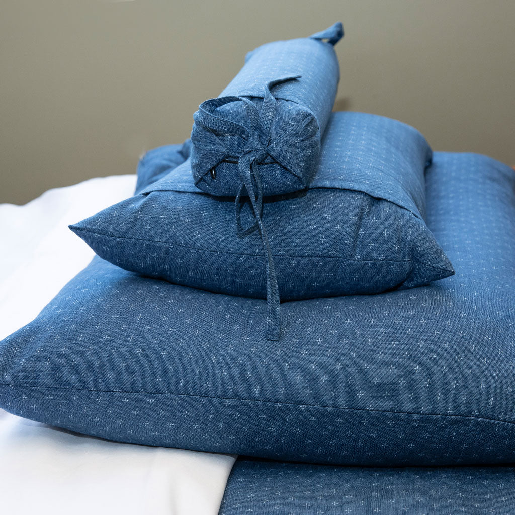 J-Life Yoru Blue Buckwheat Hull Pillow