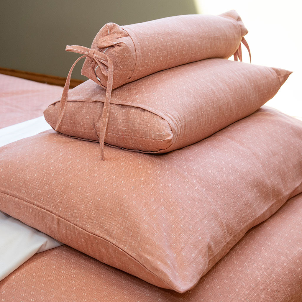 J-Life Akebono Pink Buckwheat Hull Pillow