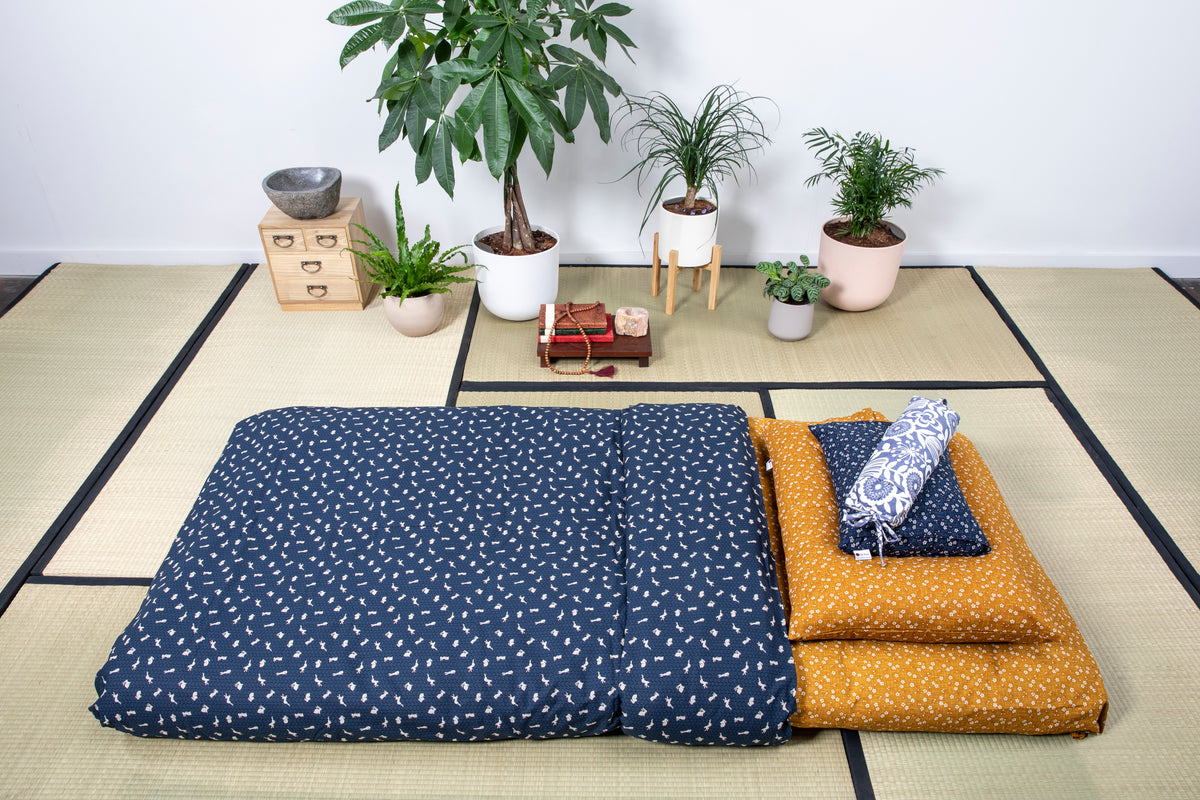 Japanese Bedding Bundle in Gold & Navy | J-Life – J-Life International