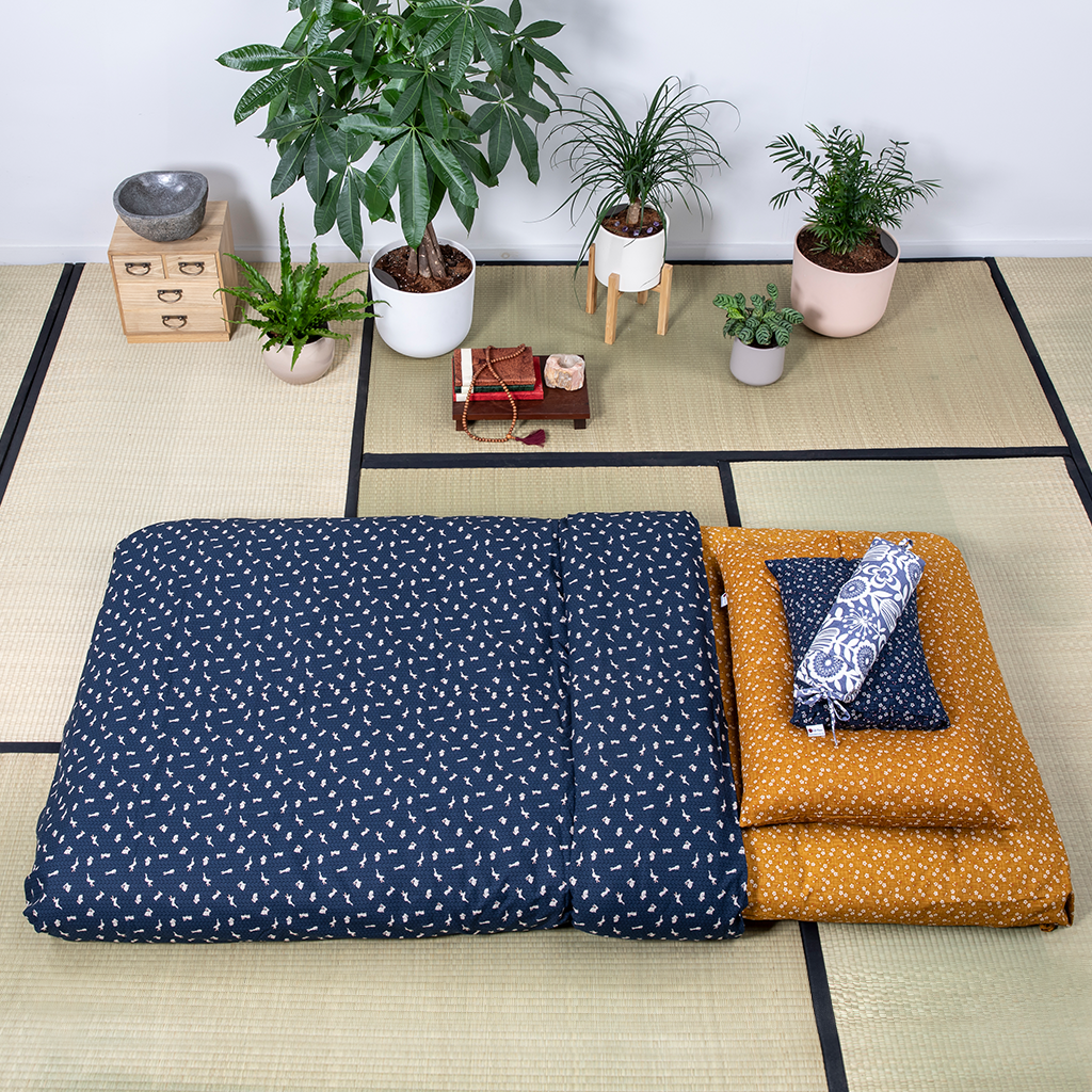 Shikifuton & Tatami Mat Bedding Bundles – J-Life International