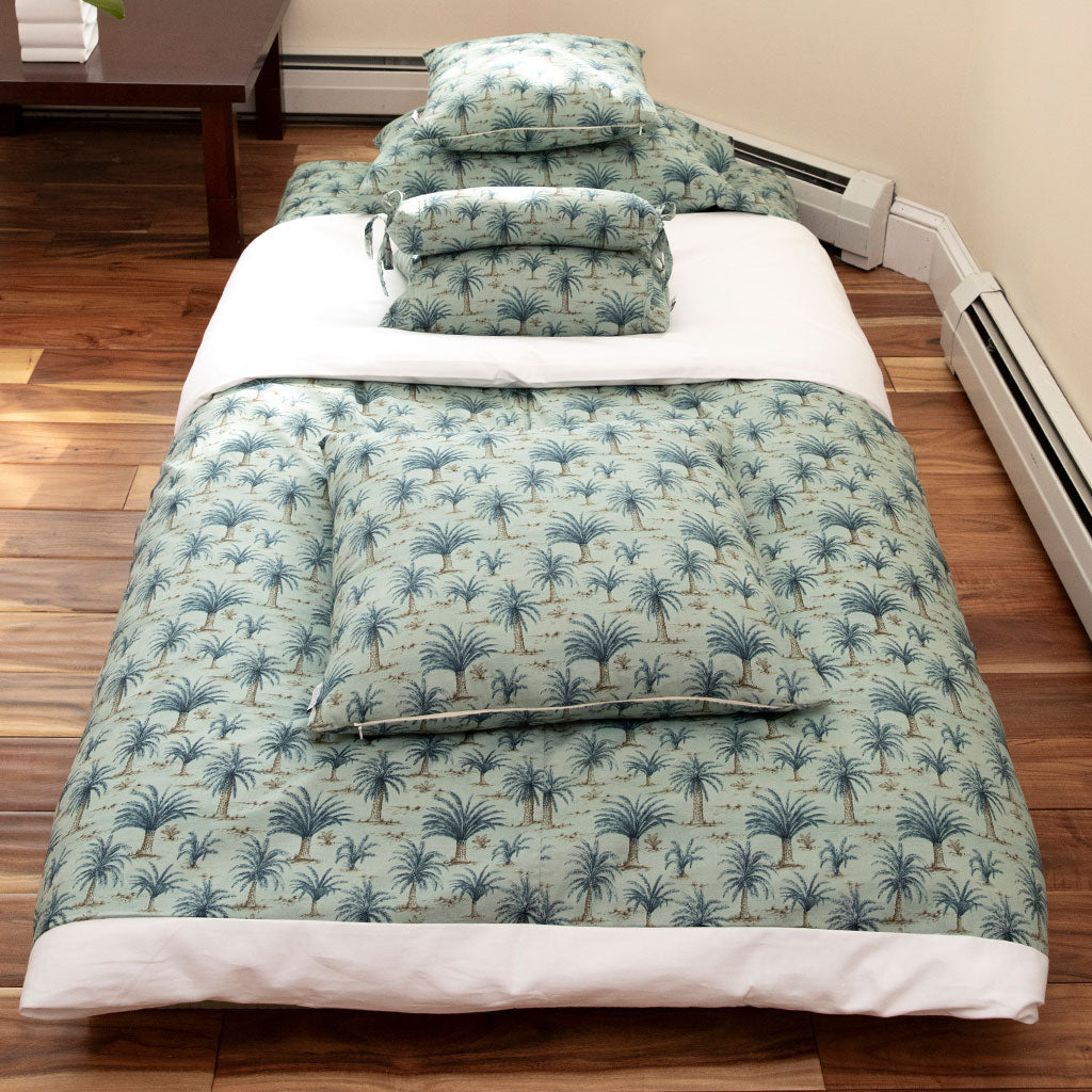 J-Life Umi Green Palm Pillowcase