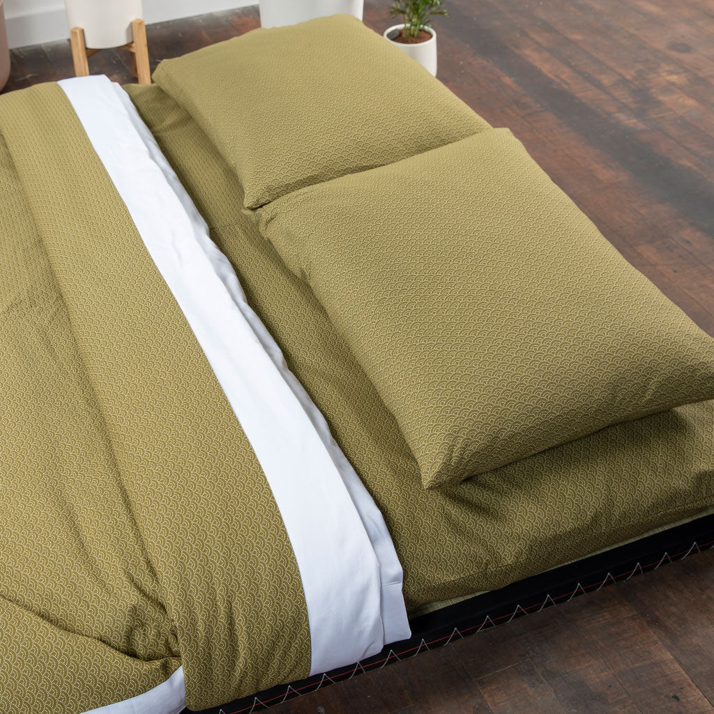 J-Life Seikai Ha Green Pillowcase