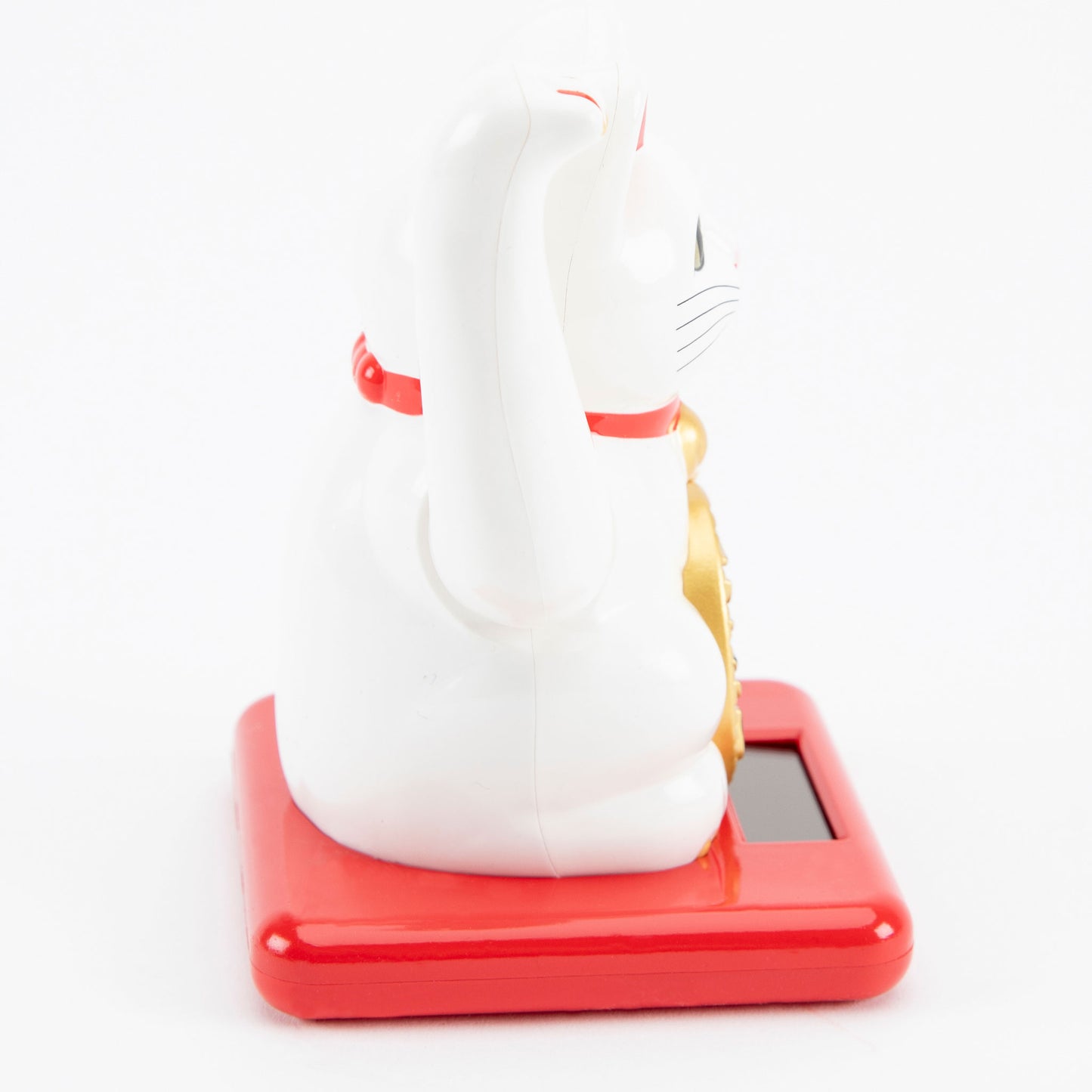Waving Cat: Solar-Powered Maneki Neko