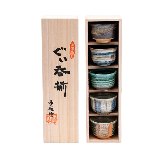 Set of ceramic bowls in a wooden box with Japanese text