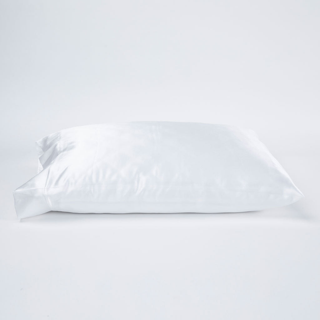 J-Life Shiruku "Silk" Snow Pillowcase