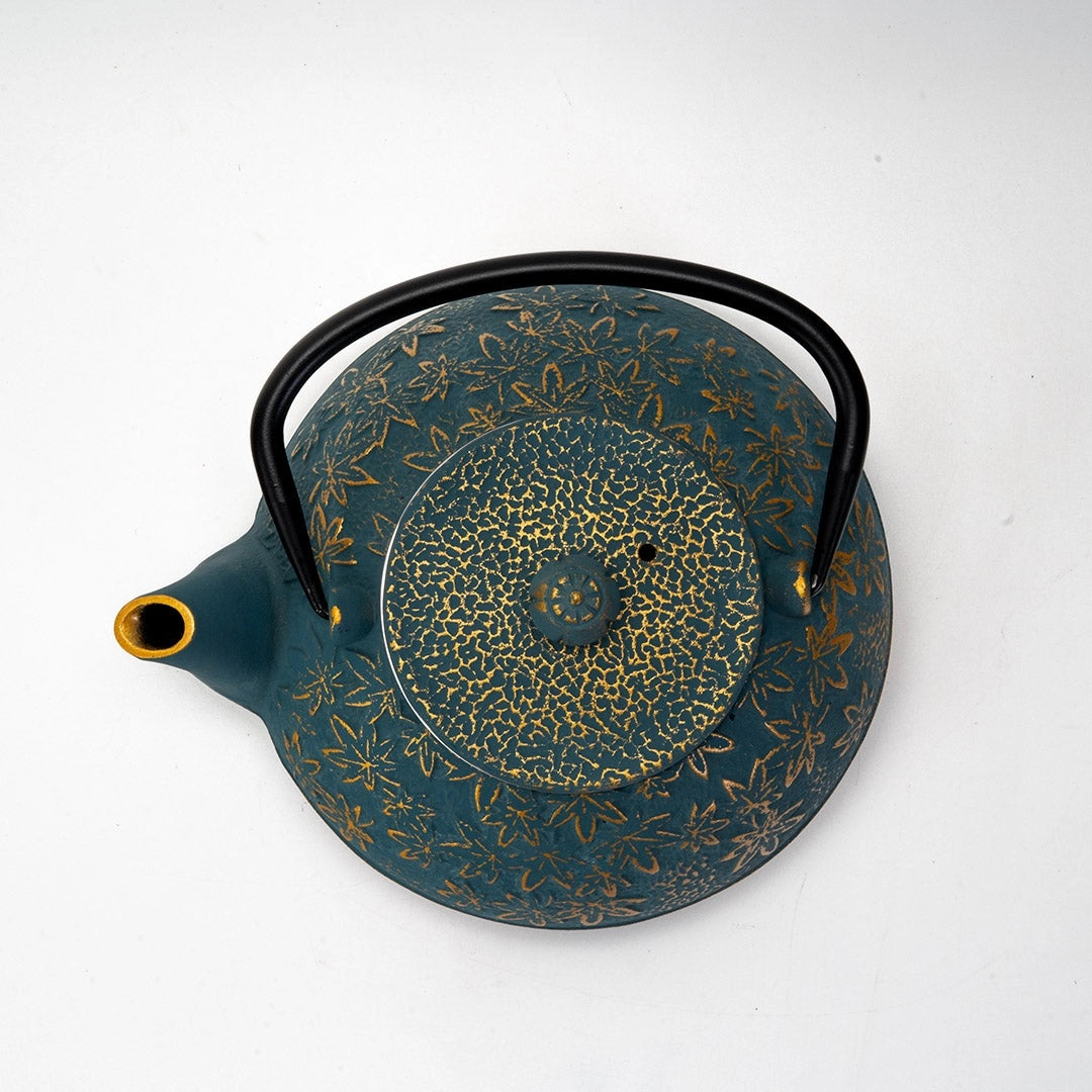 Maple Momiji 紅葉 Leaf Cast Iron Teapot