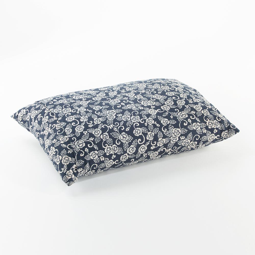 J-Life Hana Navy Buckwheat Hull Pillow_Pillows & Shams