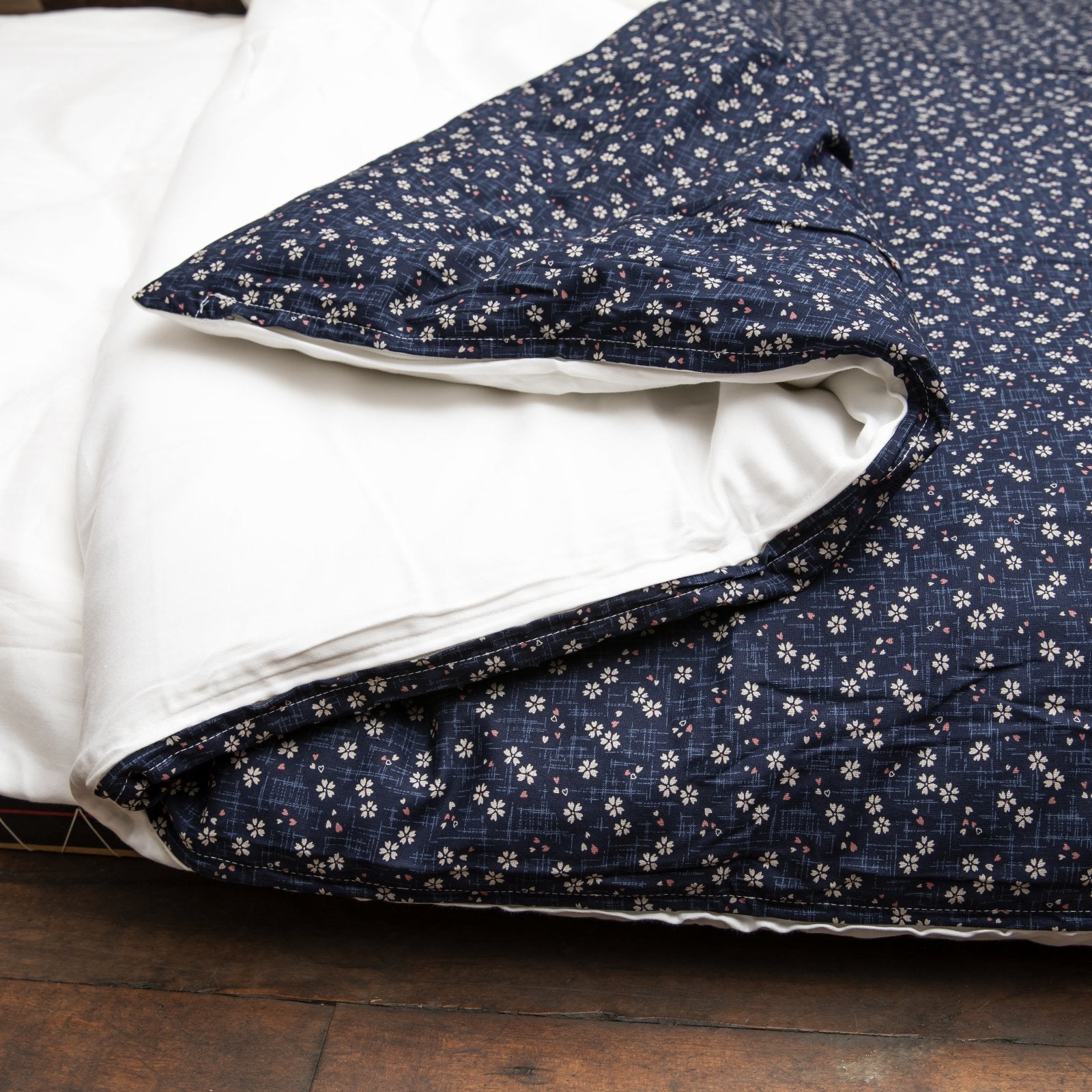 J-Life Sakura Navy Custom Kakefuton with Removable Cover_Kakefutons_Kakefuton with custom cover_Japan Tradition_Sleep System_Handmade__1__2__3__4__5
