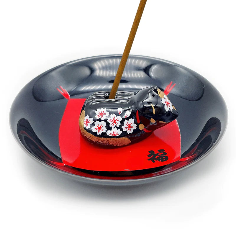 Sleeping Cat Incense Burner Plate_Lifestyle