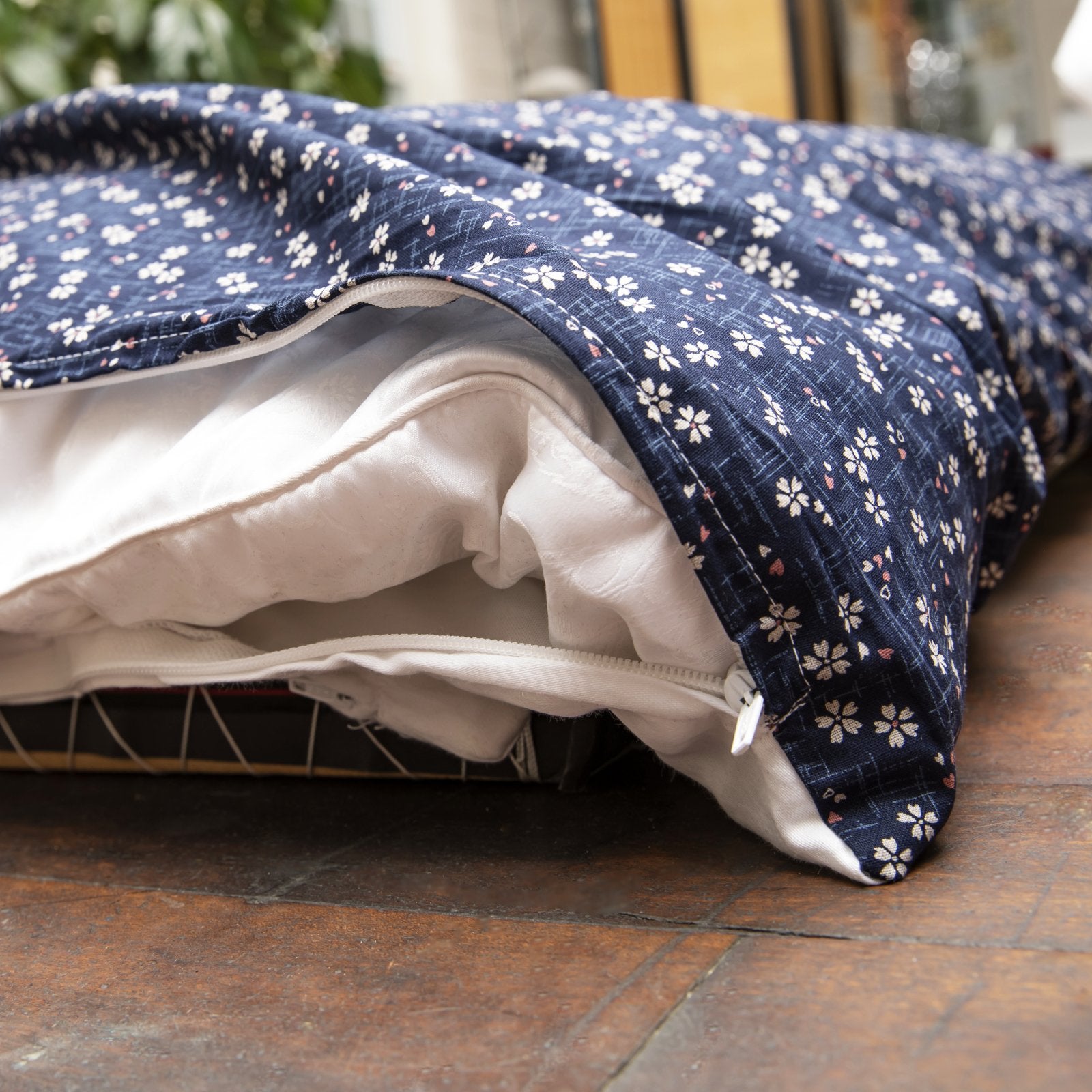 J-Life Sakura Navy Custom Kakefuton with Removable Cover_Kakefutons_Kakefuton with custom cover_Japan Tradition_Sleep System_Handmade__1__2__3__4__5__6