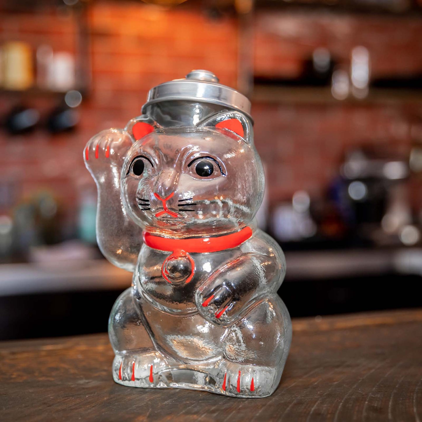 Glass Maneki Neko Jar_Lifestyle