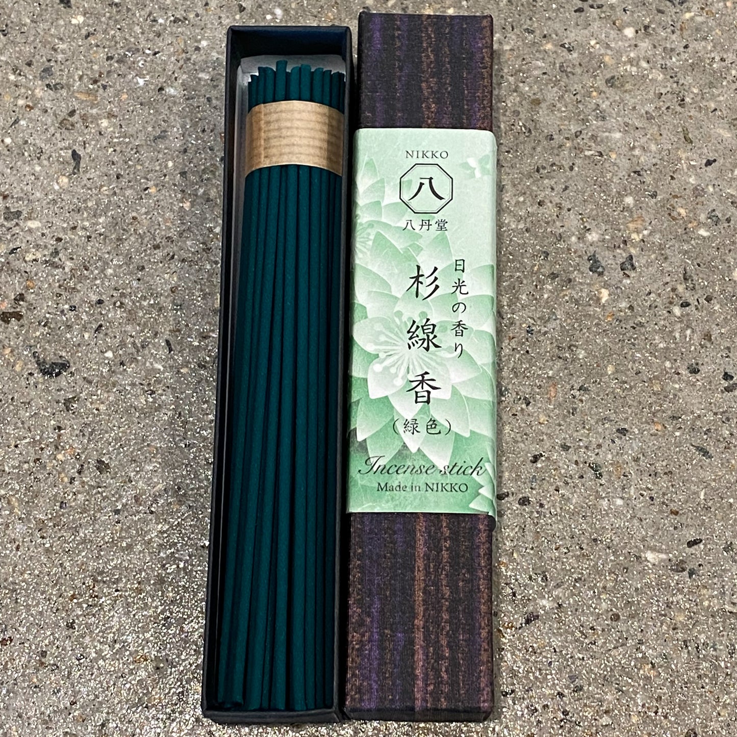 Japanese Cedarwood Incense_Lifestyle_Incense