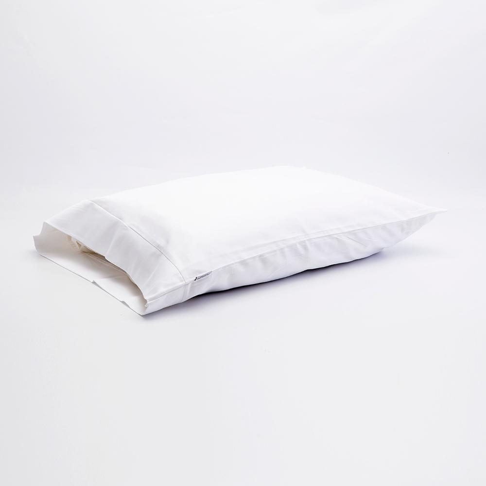 J-Life White Sateen Pillowcase